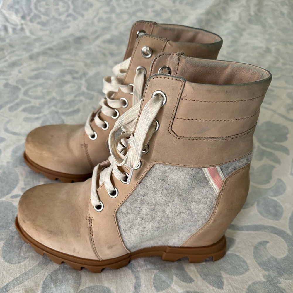 Sorel Beige and Gray Wedge Boots